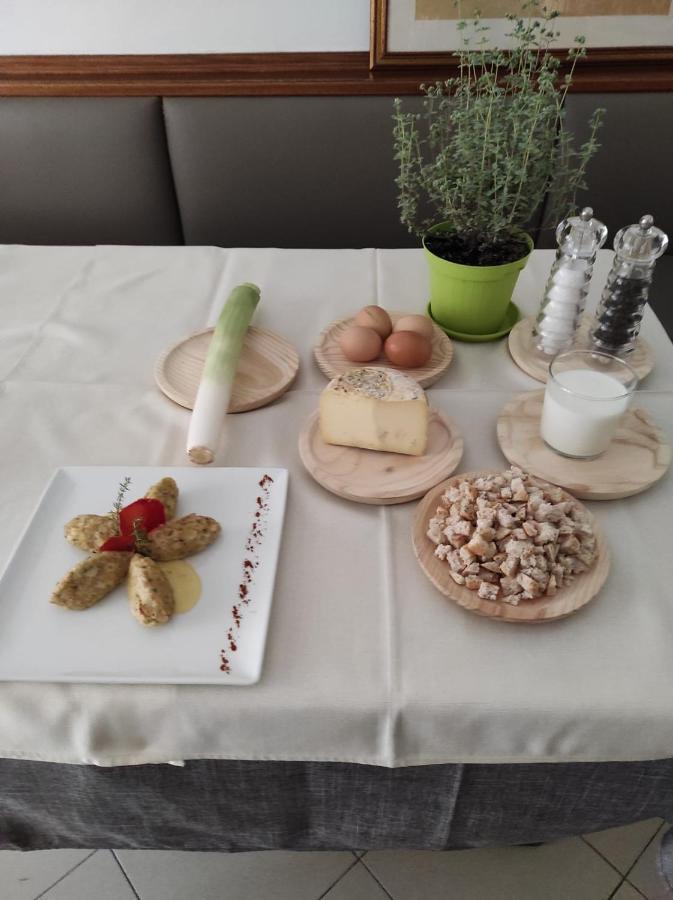 Girasole Grazioli 47 Bed & Breakfast Trento Ngoại thất bức ảnh